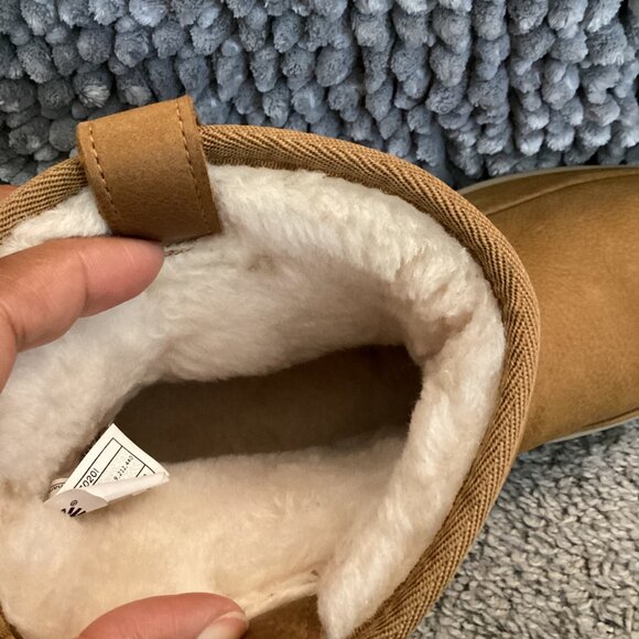 UGG Tan Winter Snow Boots | Cozy Warm Classic | Women’s 8.5 - Picture 7 of 7
